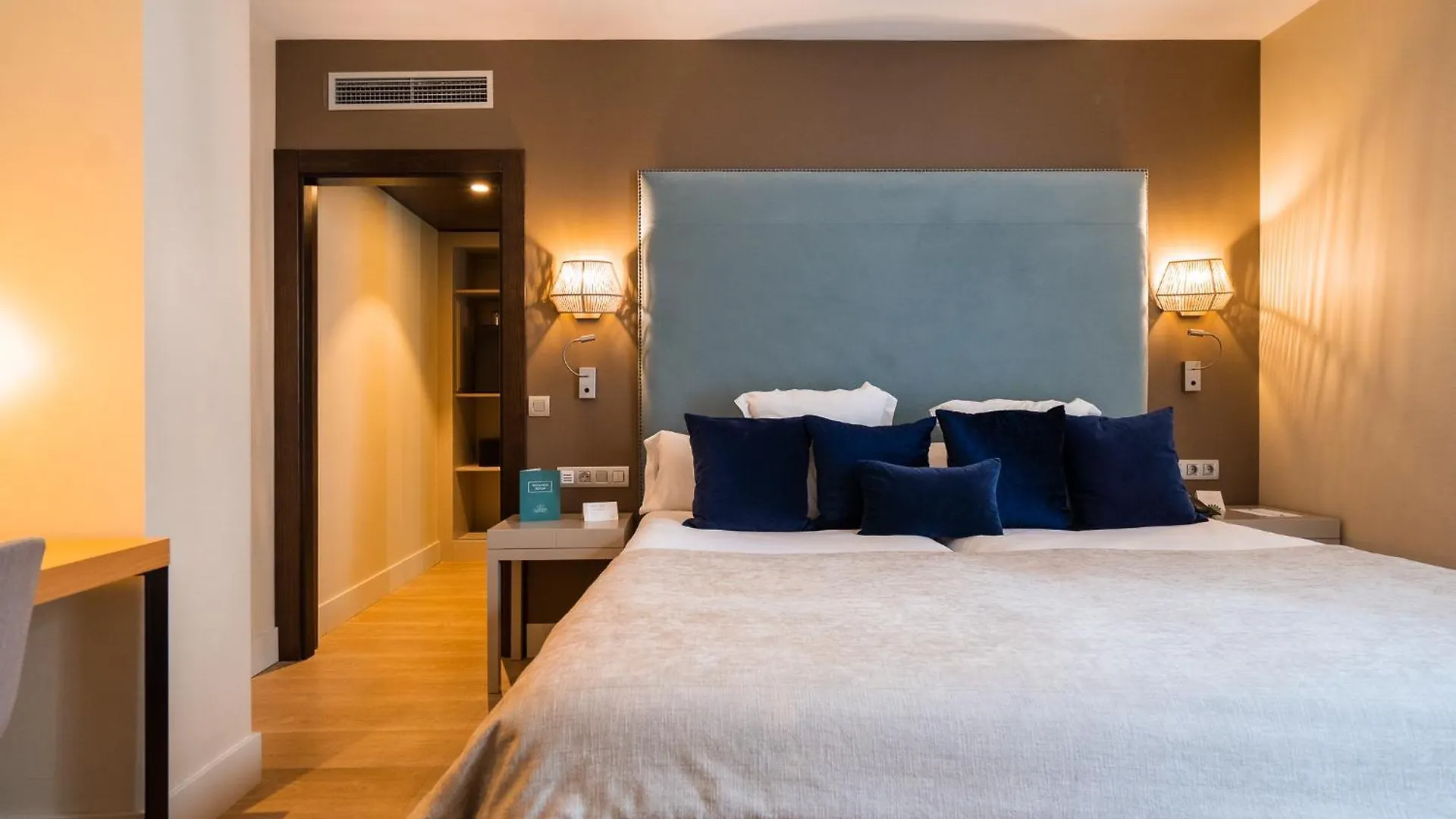 La Laguna Gran Hotel 4*, لا لاغونا إسبانيا